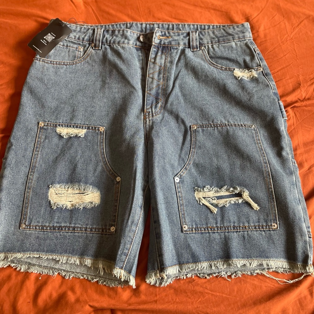 Men’s Jorts Distressed